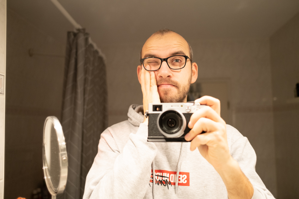 Martin Spiegel Selfie Handy