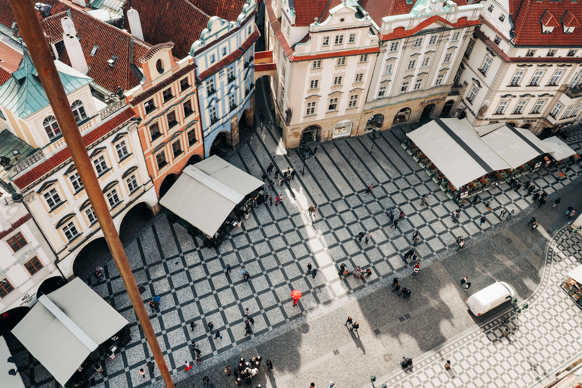 Prag Altstaedter Rathausturm - Fotospots Prag: 8 Aussichtspunkte mit Blick über die Goldene Stadt