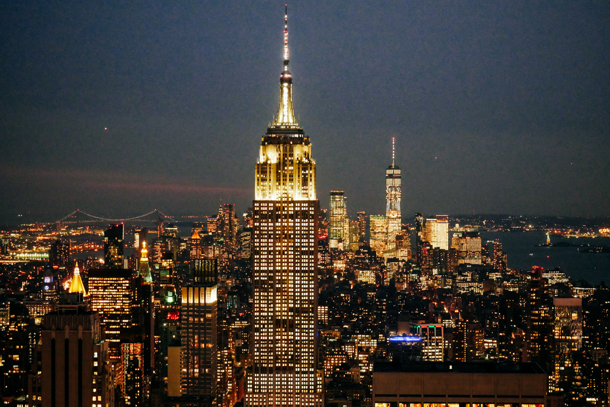Top of the Rock New York City Nacht - New York im Dezember: Meine Erfahrungen in der Weihnachtszeit